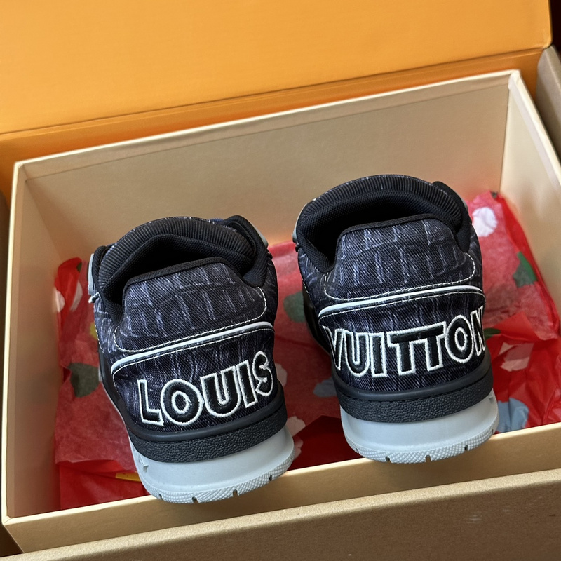LV Trainer Sneaker