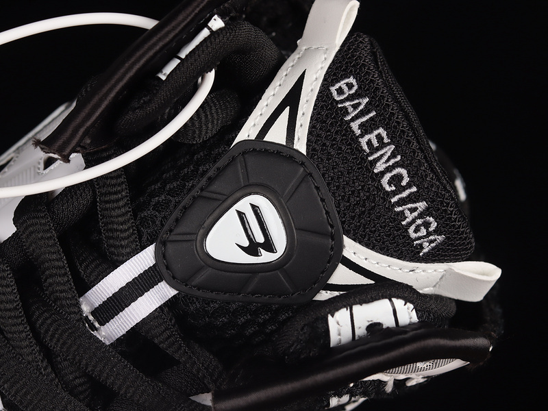 Balenciaga Runner Sneaker