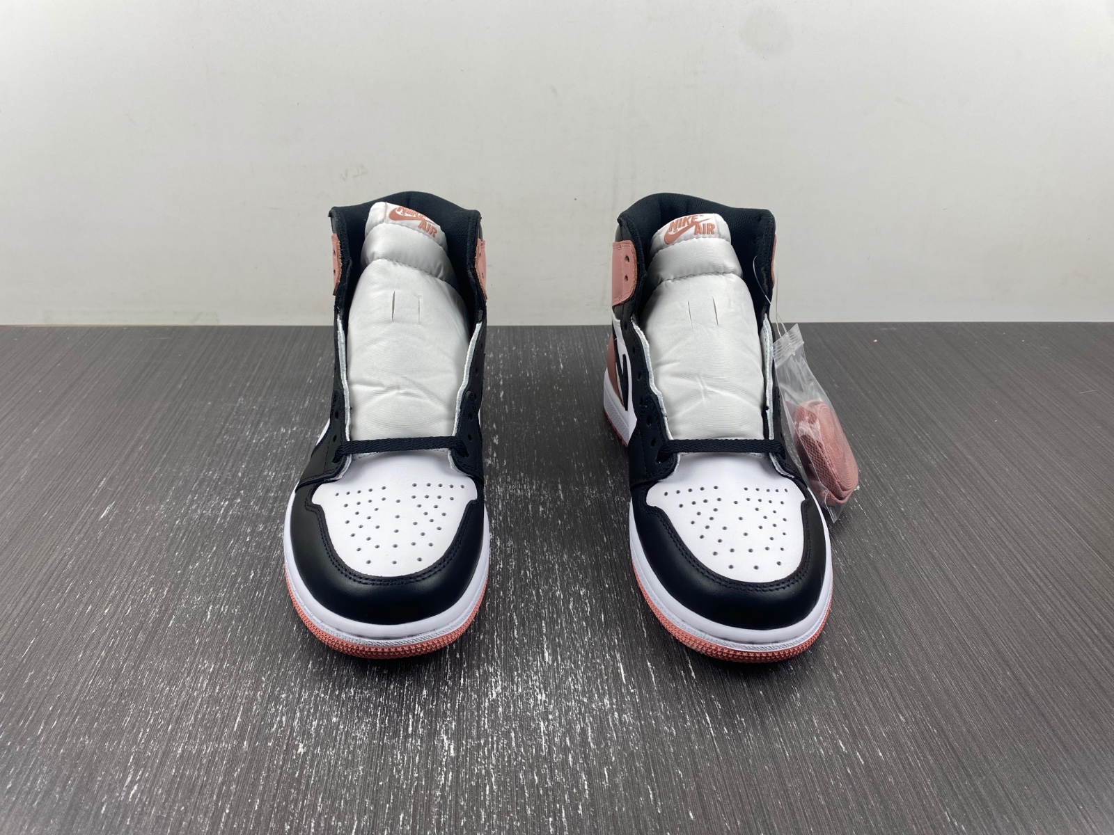 Air Jordan 1 Retro High NRG 