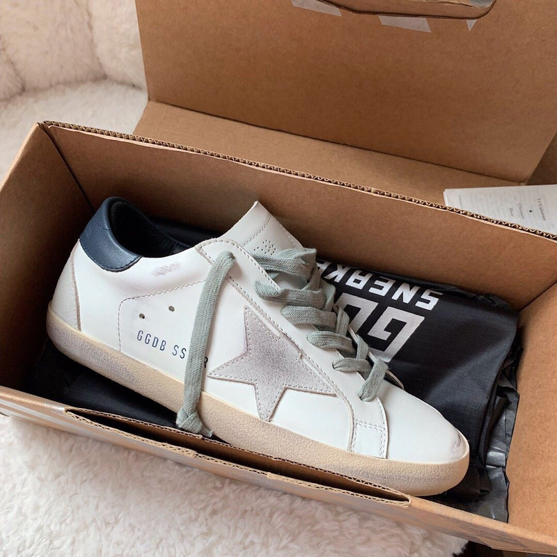 Golden Goose Sneaker