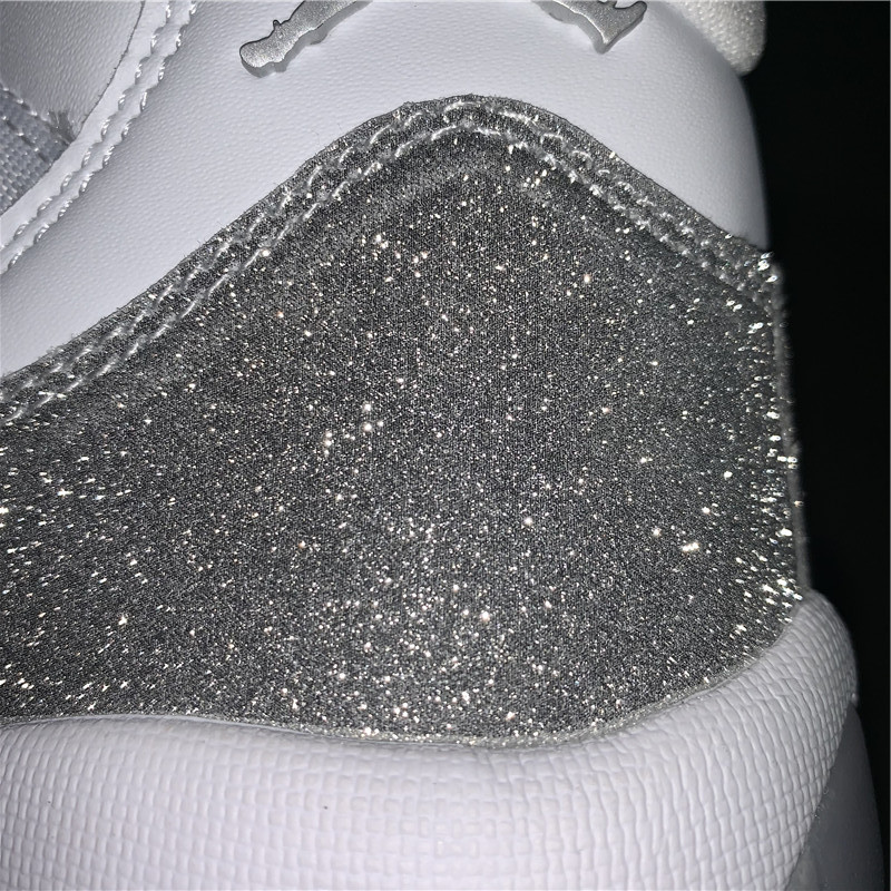AIR JORDAN 11 RETRO "METALLIC SILVER" AR0715-100