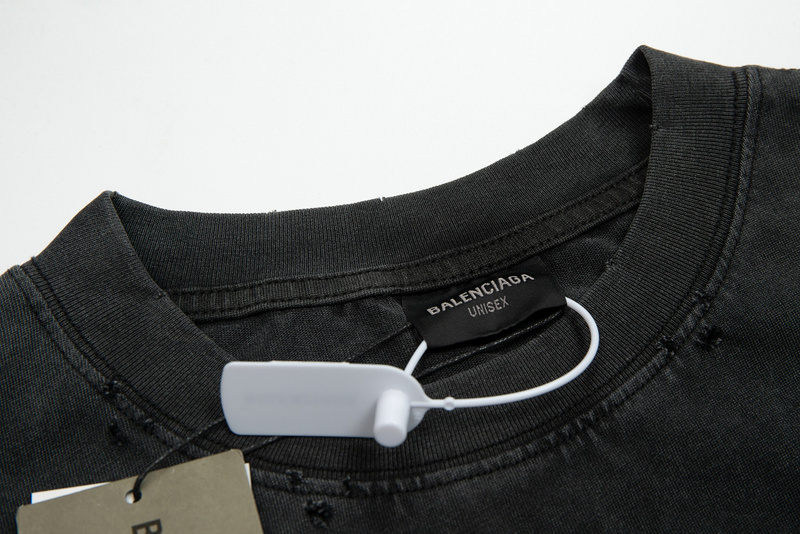 Balenc1aga T-SHIRT 2404015