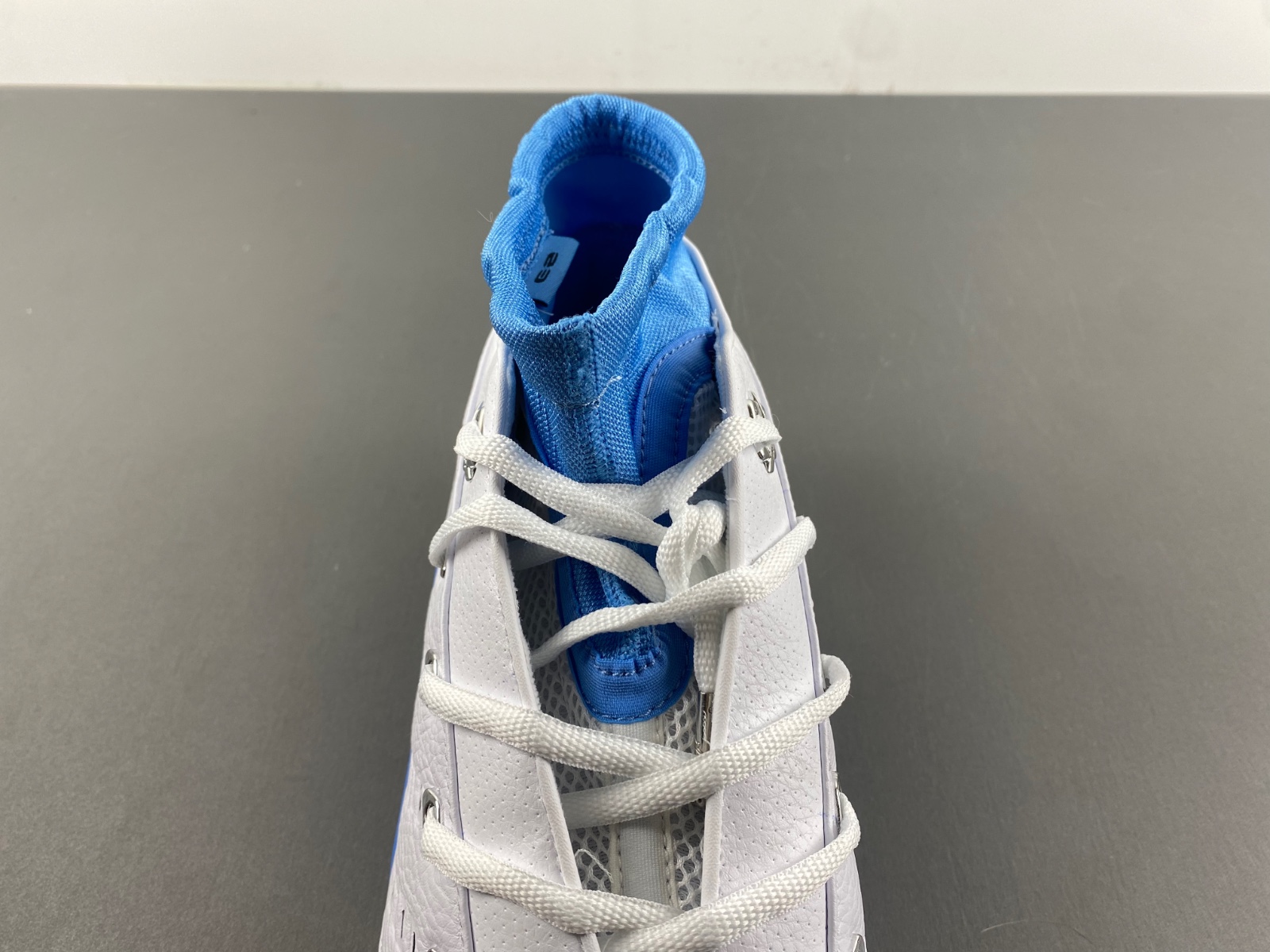 Air Jordan 17 Low “University Blue”  FJ0395-101