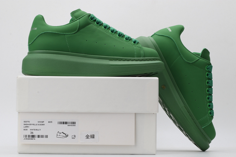 MCQUEEN OVERSIZED SNEAKER