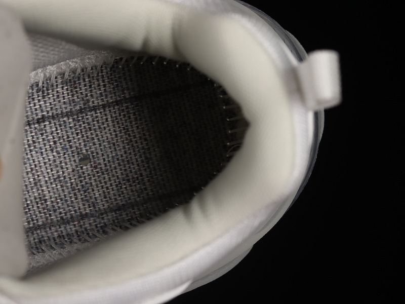 Balenciaga TRIPLE S TRAINER