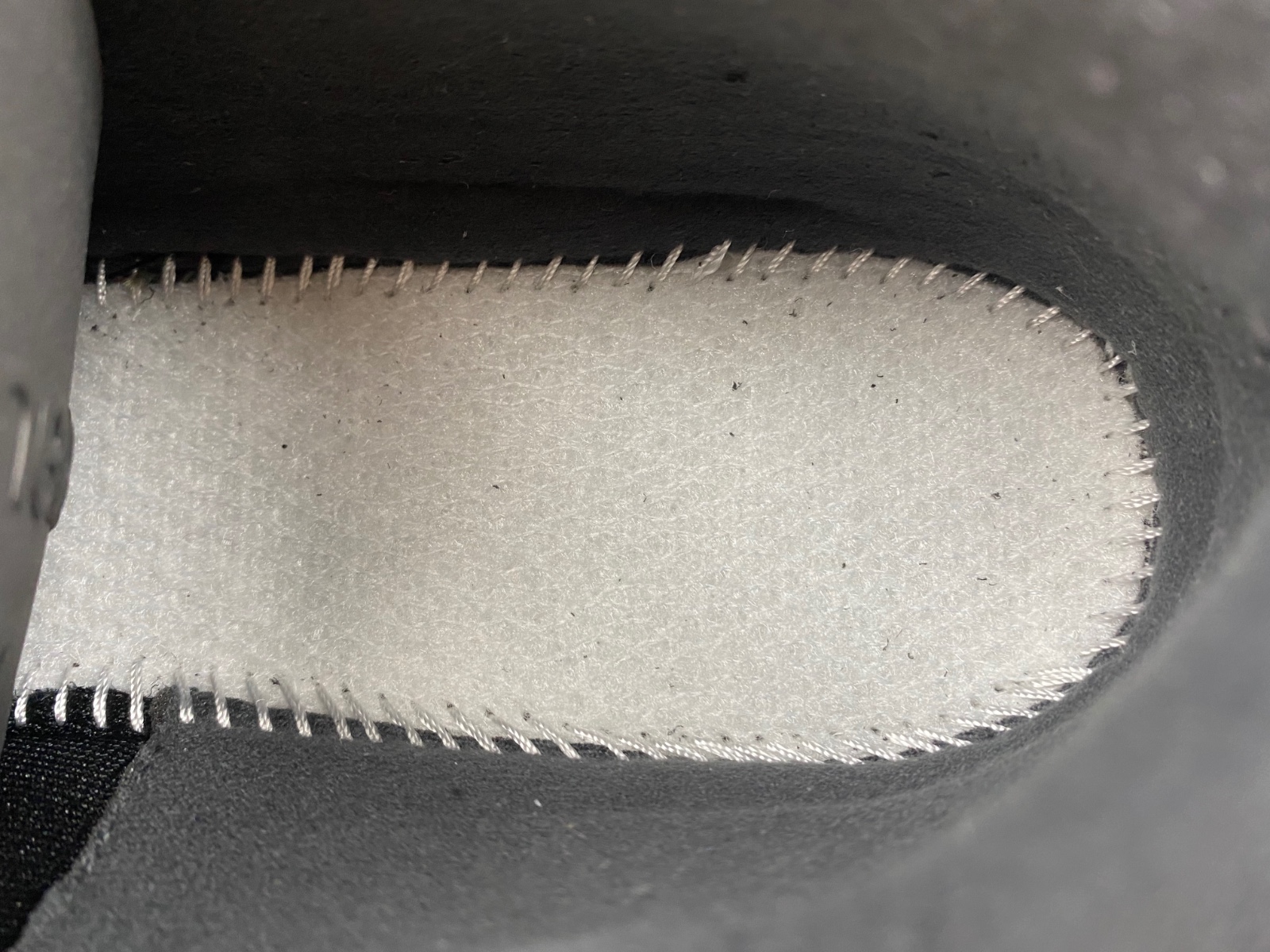 New Balance 2002R Protection Pack Phantom - M2002RDB