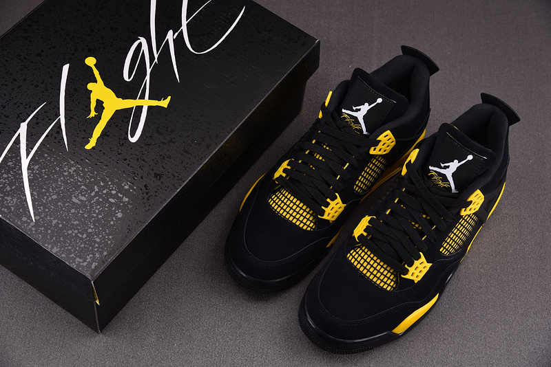 Air Jordan 4 Thunder 2023 DH6927-017