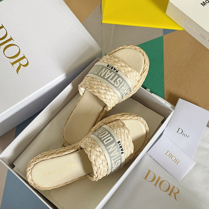 D1OR DWAY SLIDE (EU35-EU41)