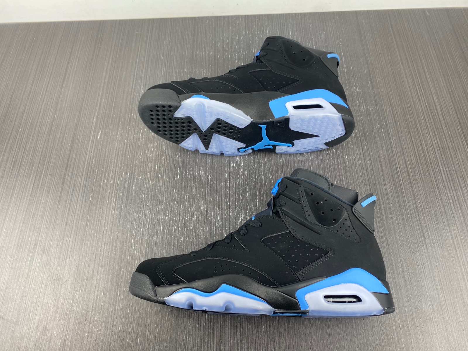 Air Jordan 6 Retro