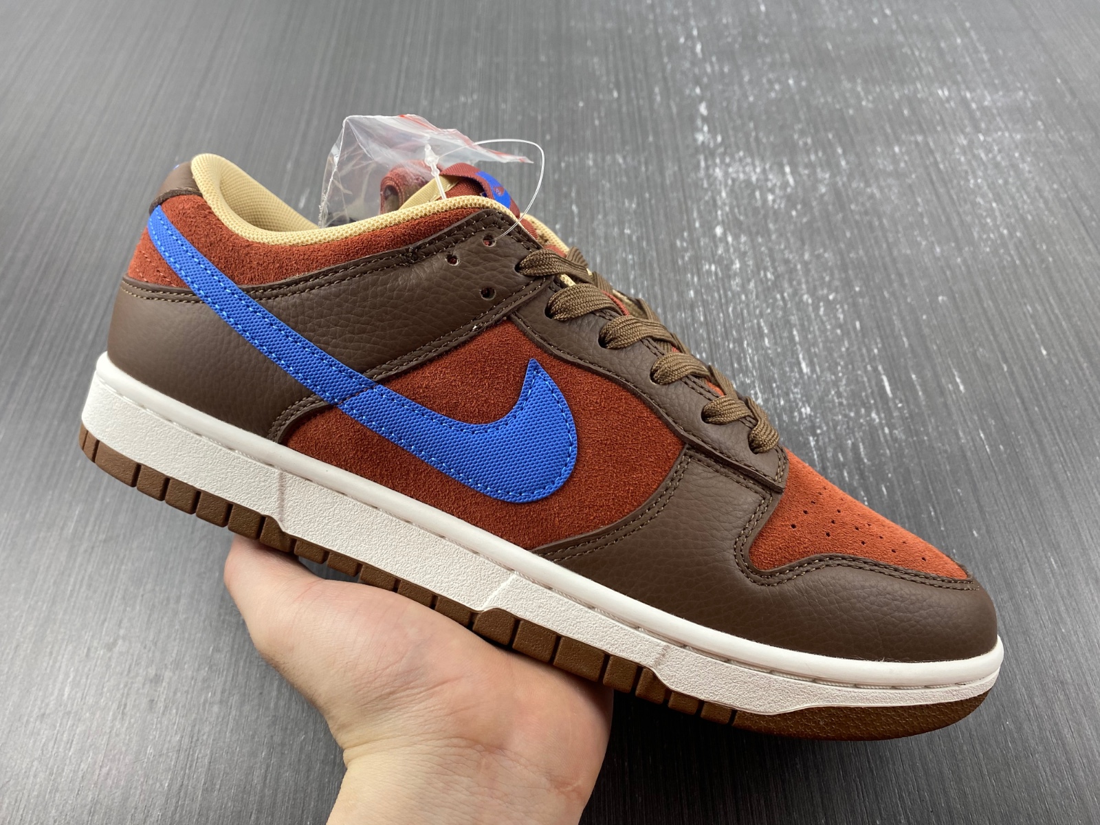 Nike Dunk Low Mars Stone DR9704-200