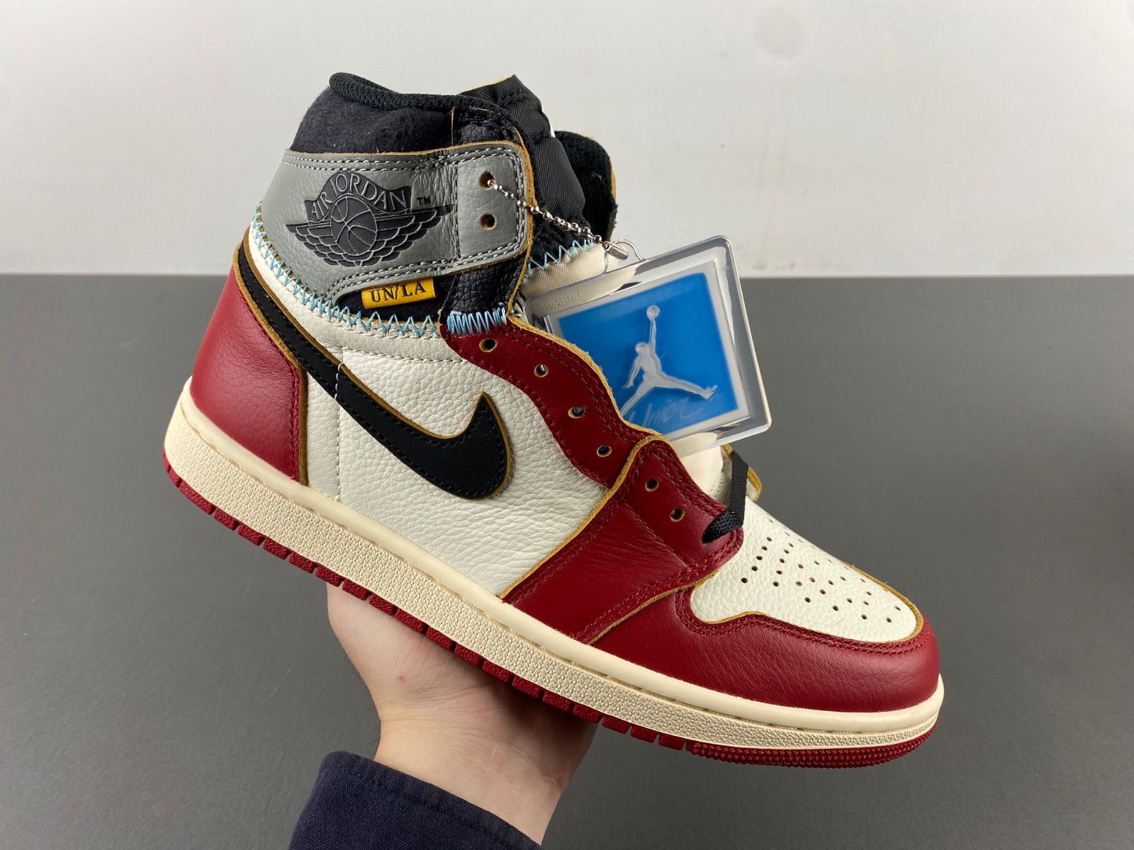 Union LA x Air Jordan 1 High OG “Chicago” HV8563-600