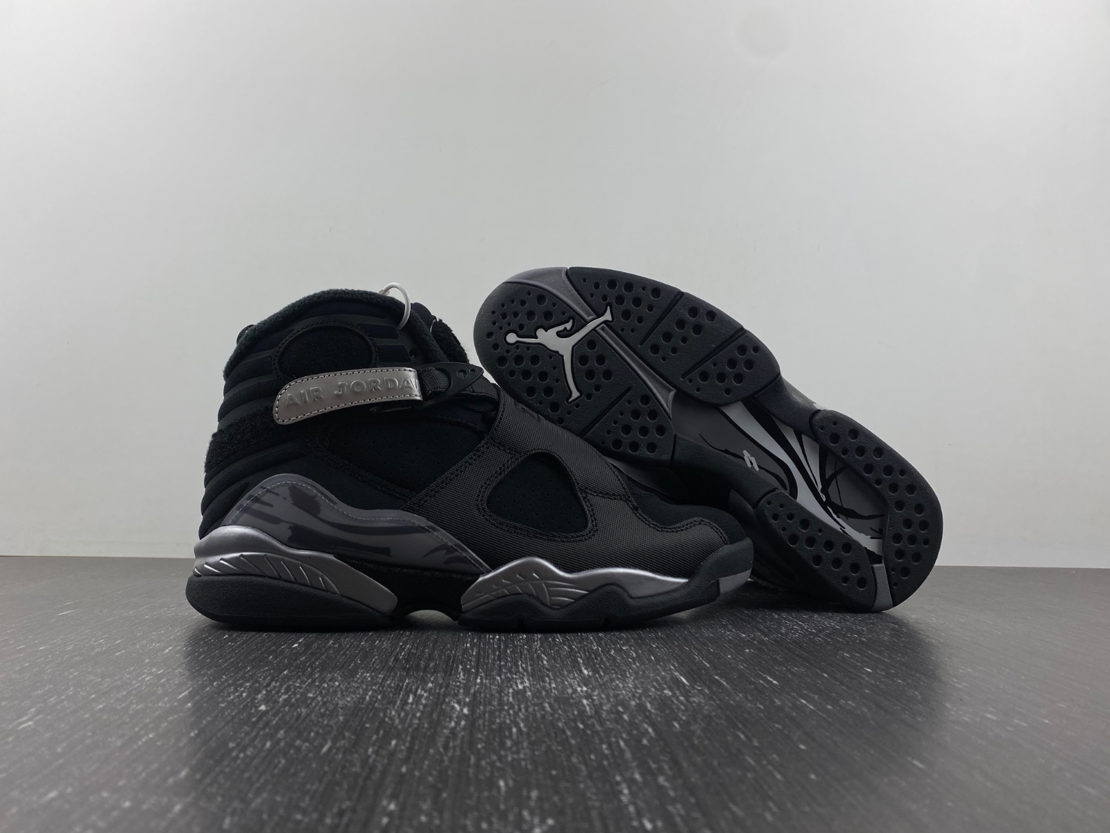 Air Jordan 8 Winter "Gunsmoke" FD1334-001