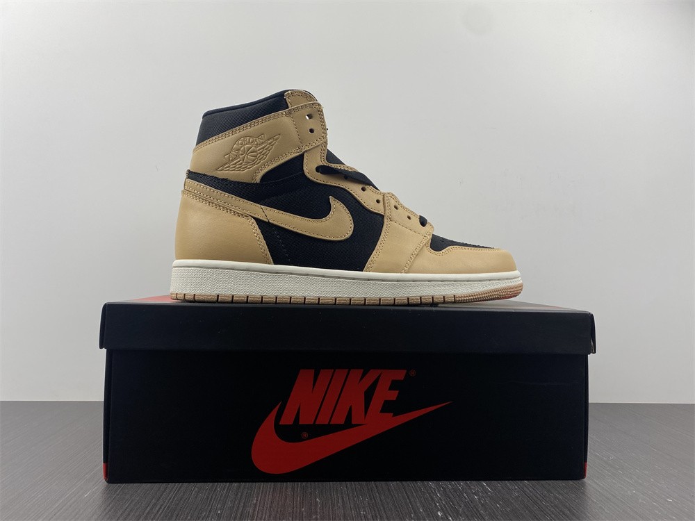 Air Jordan 1 Heirloom 555088-202