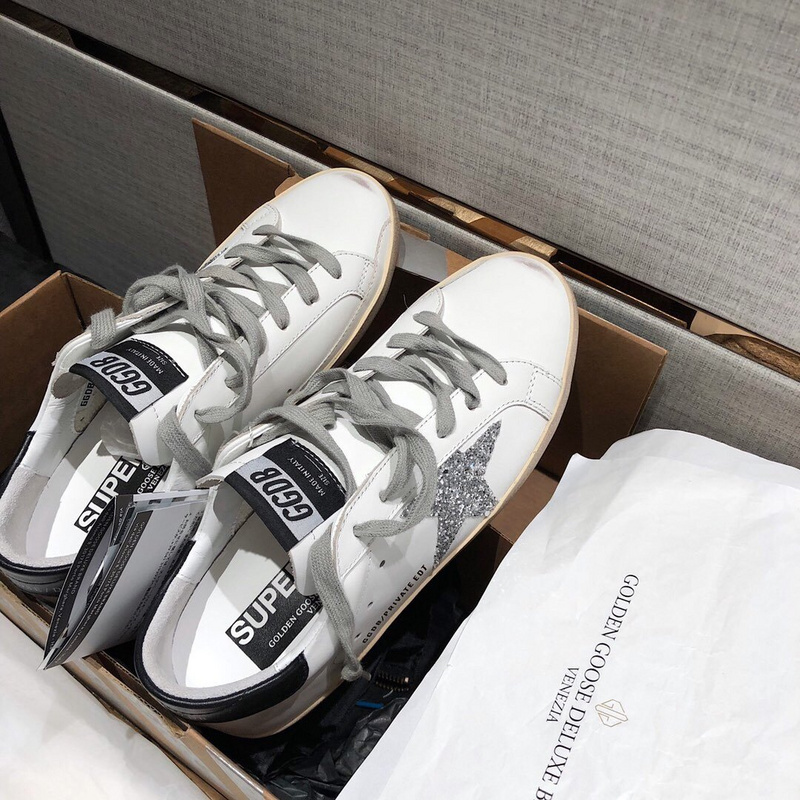 Golden Goose Sneaker