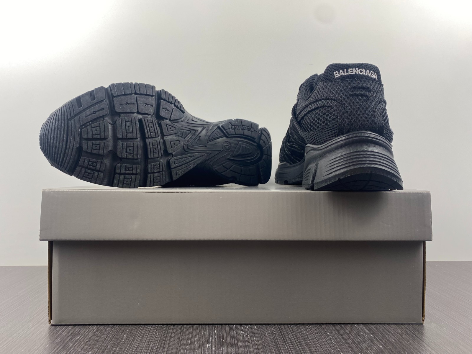 Balenciaga Phantom Sneaker