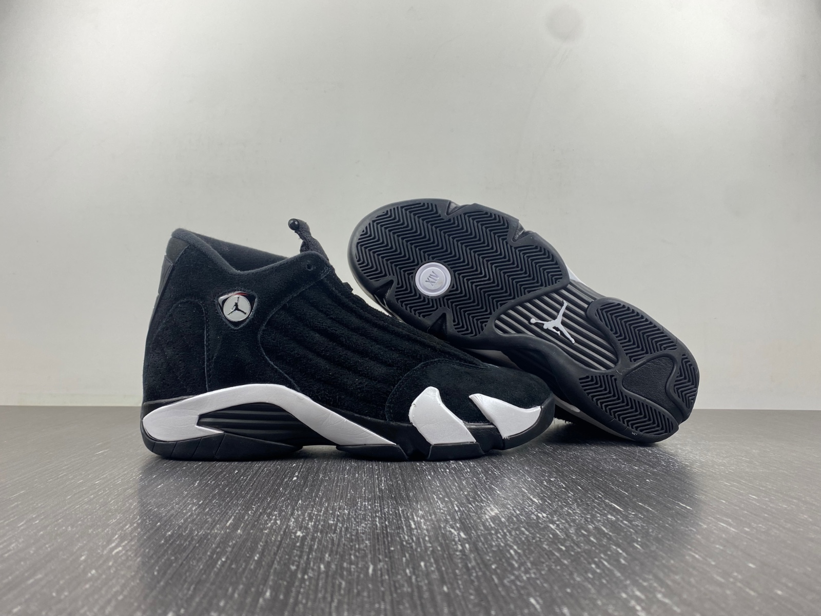 Air Jordan 14 Retro 