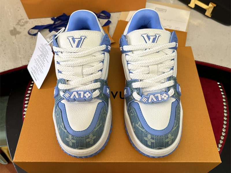 LV Trainer Maxi Sneaker