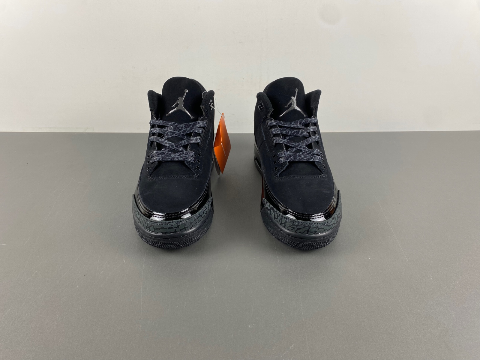 Jordan 3 Retro Black Cat    136064-002