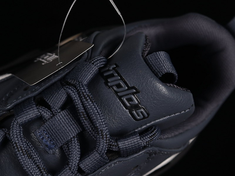 Balenciaga TRIPLE S TRAINER