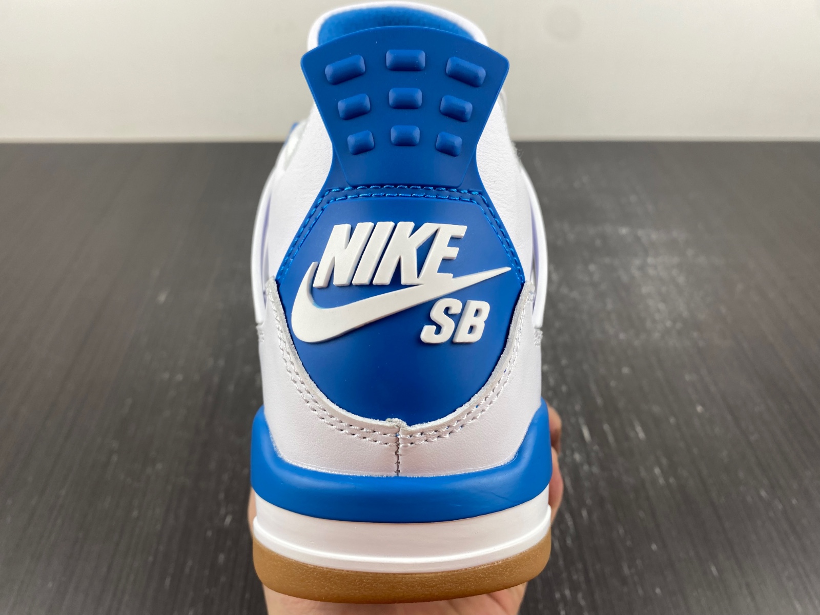 Nike SB x Air Jordan 4 customize