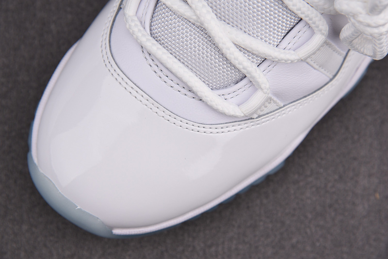 Air Jordan 11 Low "Legend Blue" AV2187-117