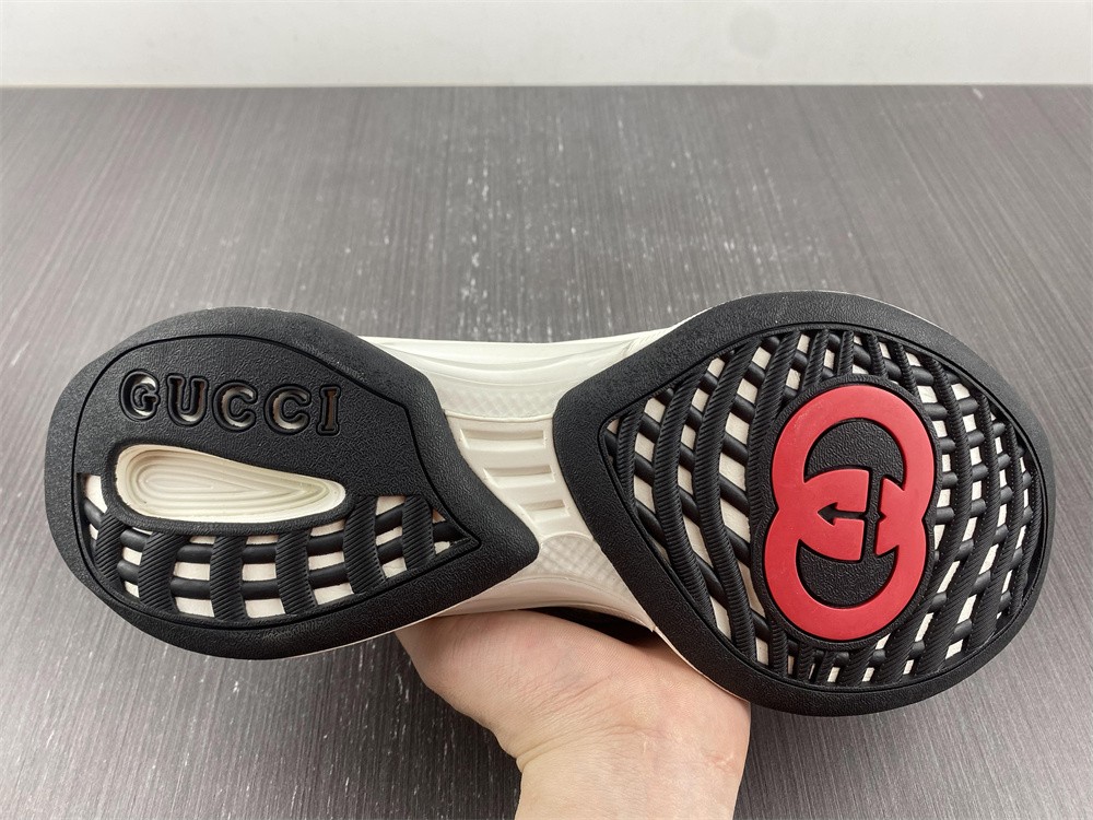 GUCCI Run Sneaker