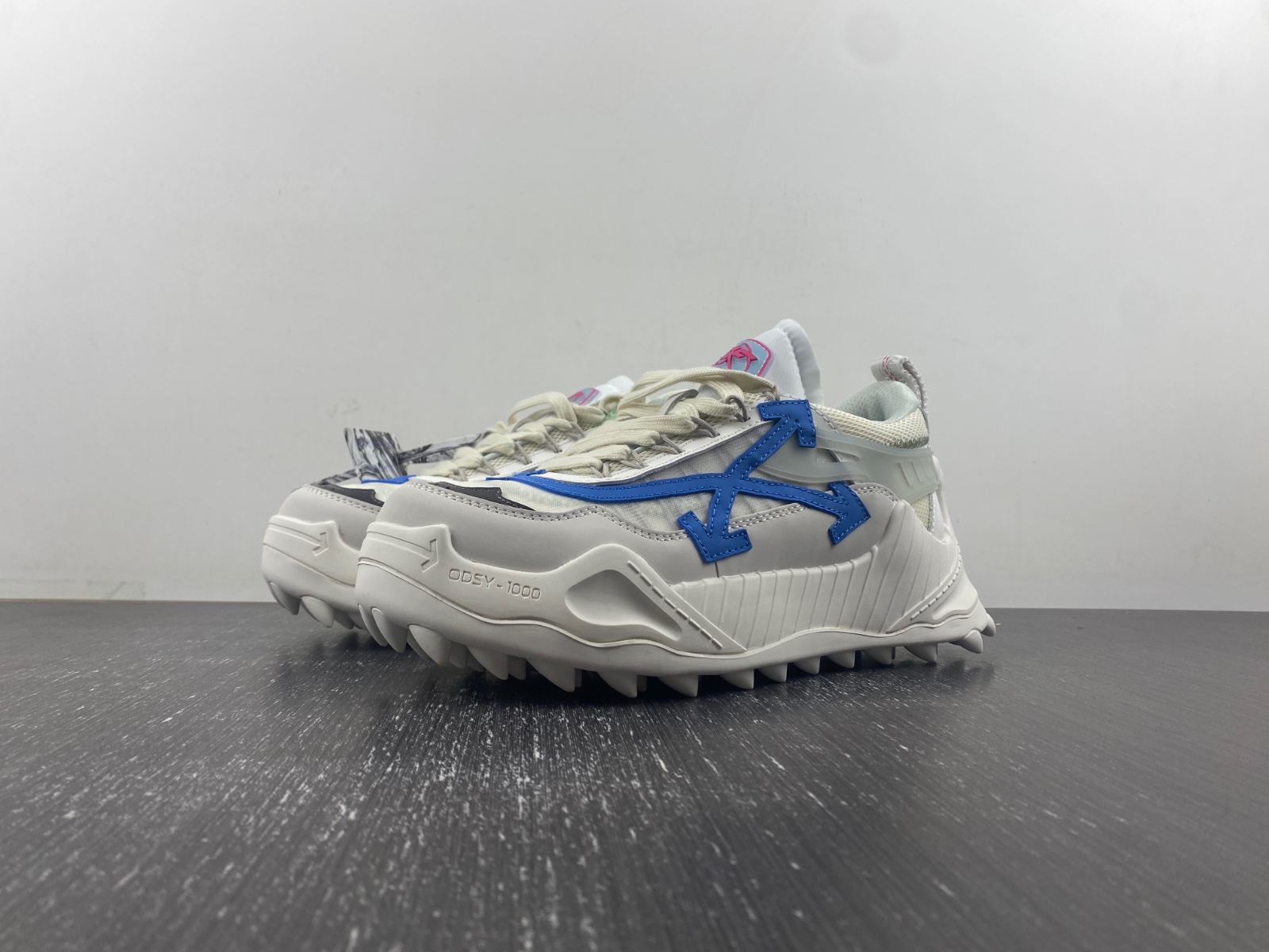 OW C/O​ ODSY-1000 SNEAKERS