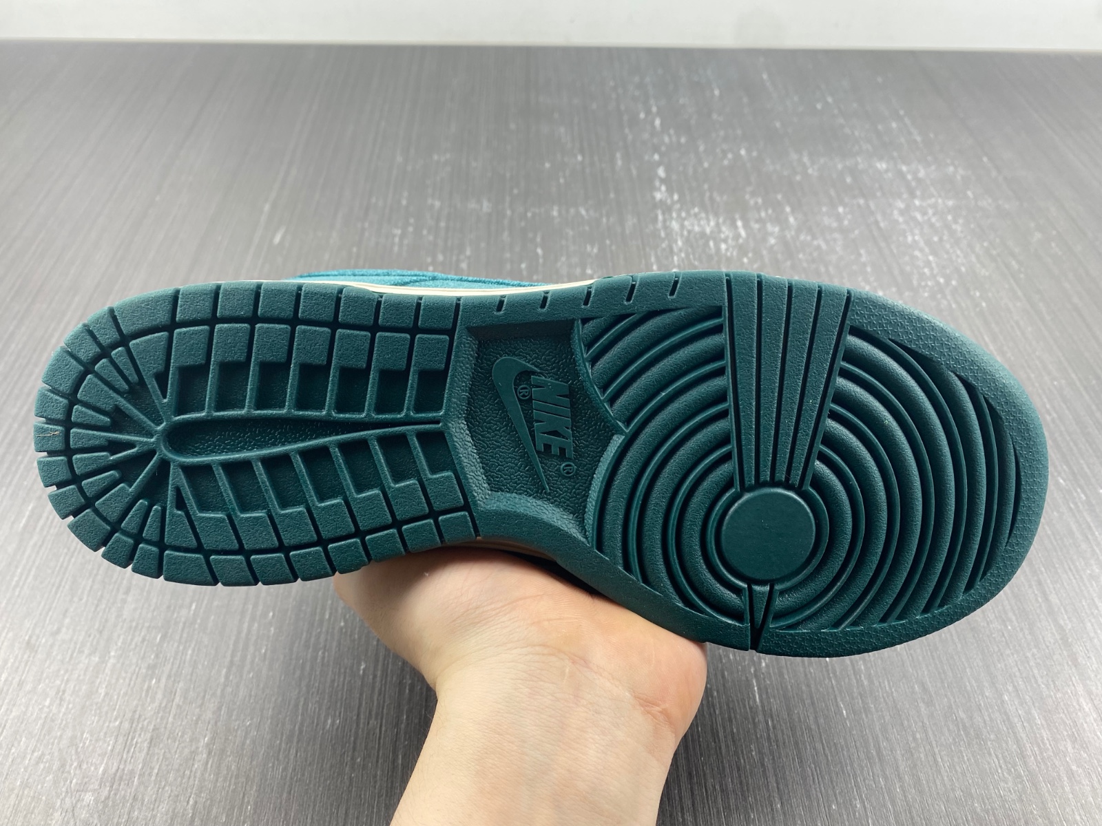 Nike Dunk Low "Velvet Teal" DZ5224-300