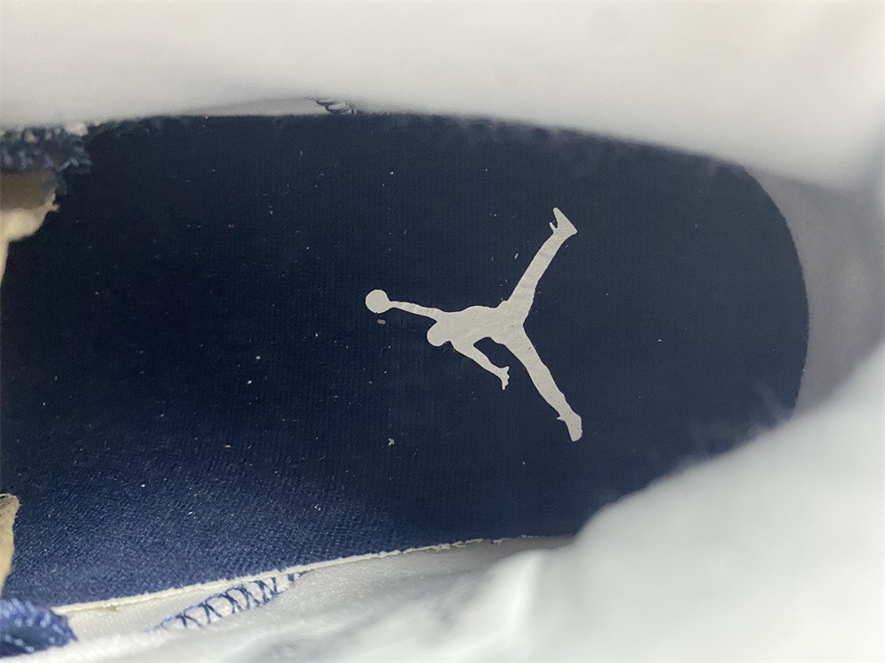 Air Jordan 6 “Midnight Navy” CT8529-141