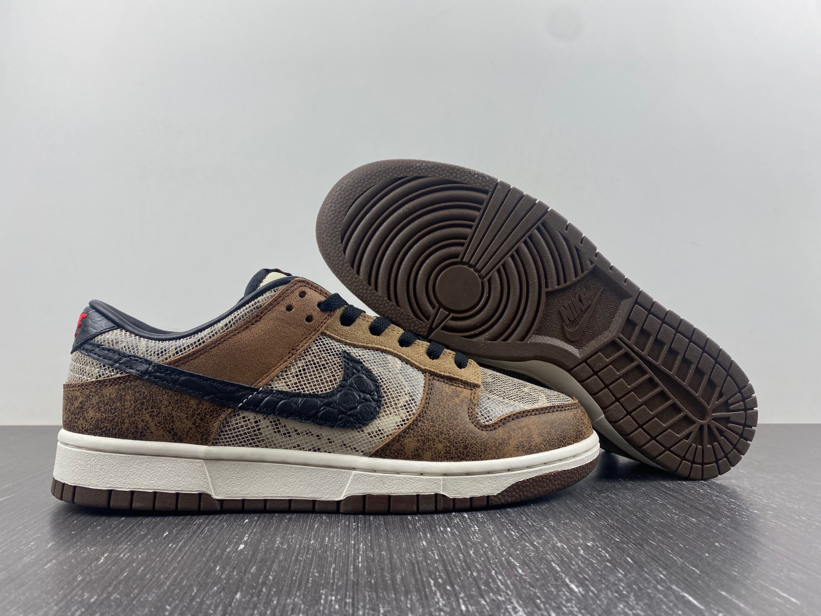 Nike Dunk Low CO.JP 2023 FJ5434-120