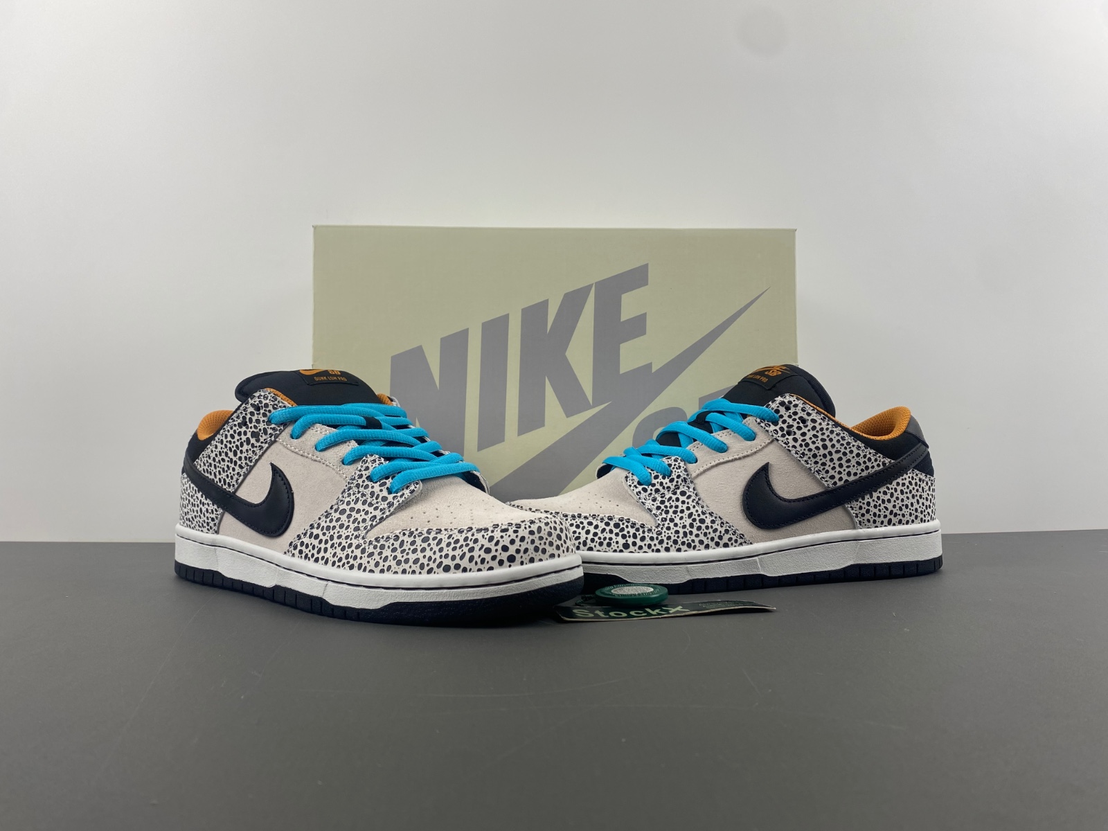 Nike SB Dunk Low Safari Olympics FZ1233-002