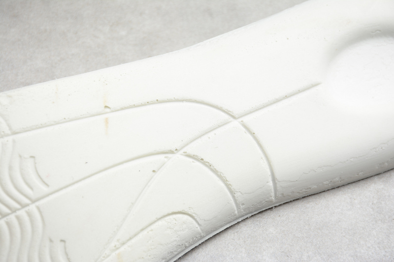 MCQUEEN OVERSIZED SNEAKER