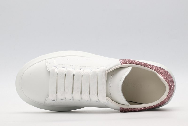 MCQUEEN OVERSIZED SNEAKER