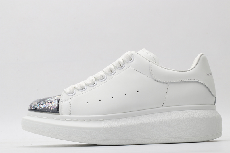 MCQUEEN OVERSIZED SNEAKER