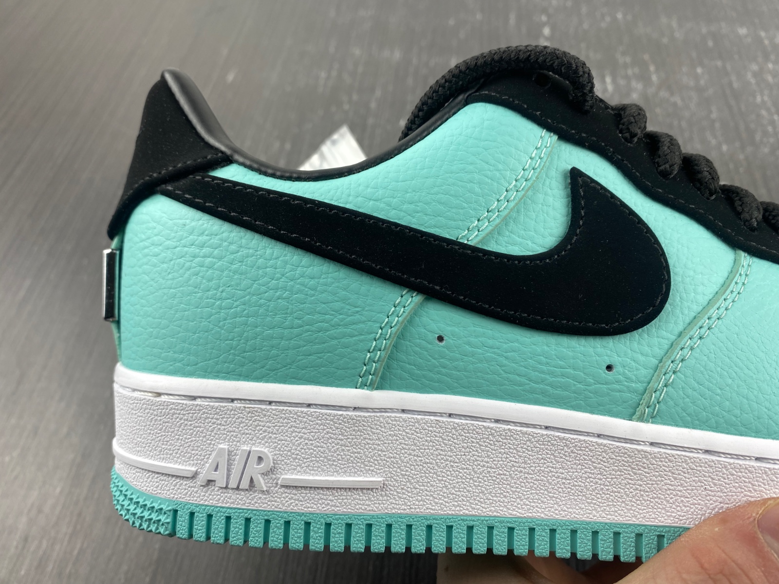 Tiffany & Co. x Nike Air Force 1 Low Blue DZ1382-002