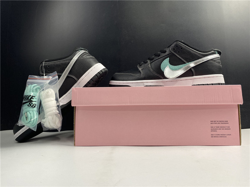 Nike SB Dunk Low Diamond Supply Co Black Diamond BV1310-001