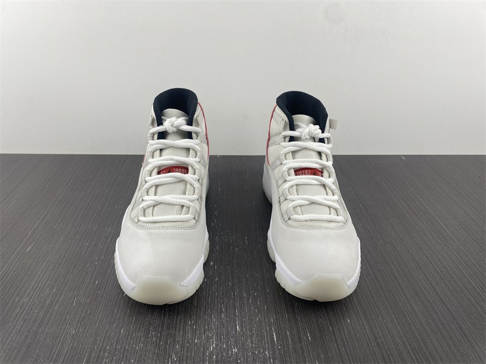 Air Jordan 11 Retro "Platinum Tint" - 378037-016
