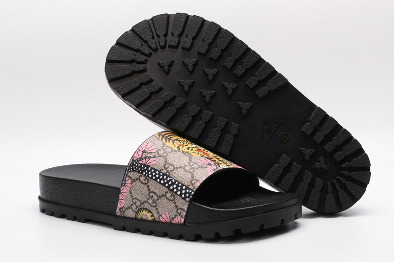 Gucci slide (EU35-EU46)