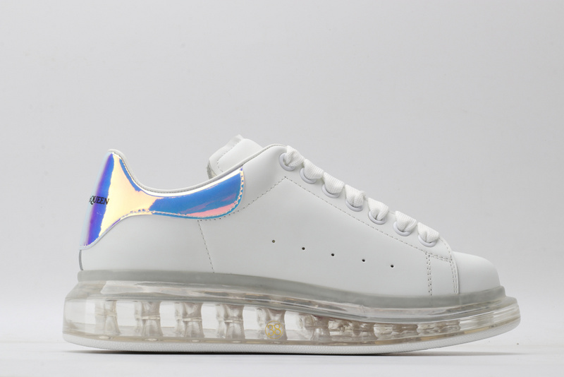 MCQUEEN OVERSIZED SNEAKER