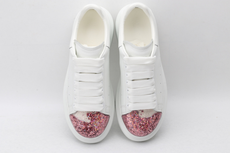 MCQUEEN OVERSIZED SNEAKER