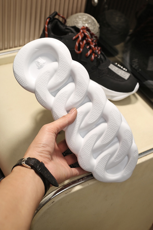 VE CHAIN REACTION SNEAKERS