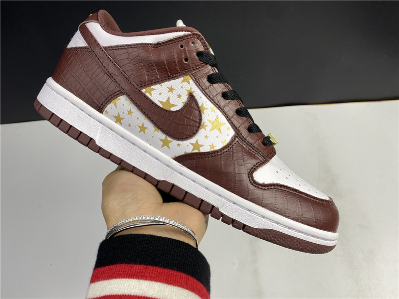 Supre* X Dunk Low OG SB QS 