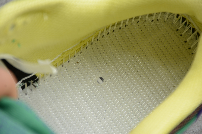 Original StrangeLove x Nike SB Dunk Low CT2552-700