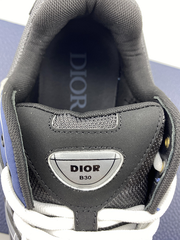 DIOR B30 SNEAKER