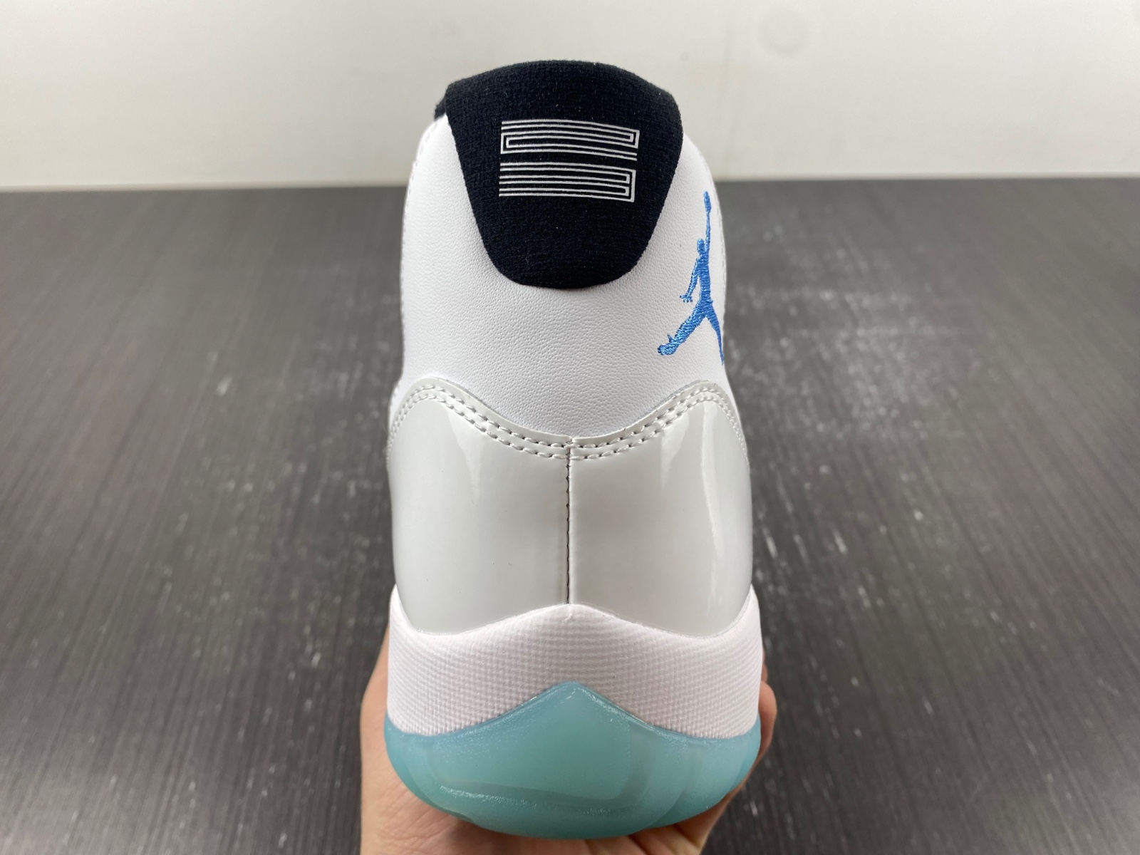 Air Jordan 11 Retro Legend Blue 378037-117