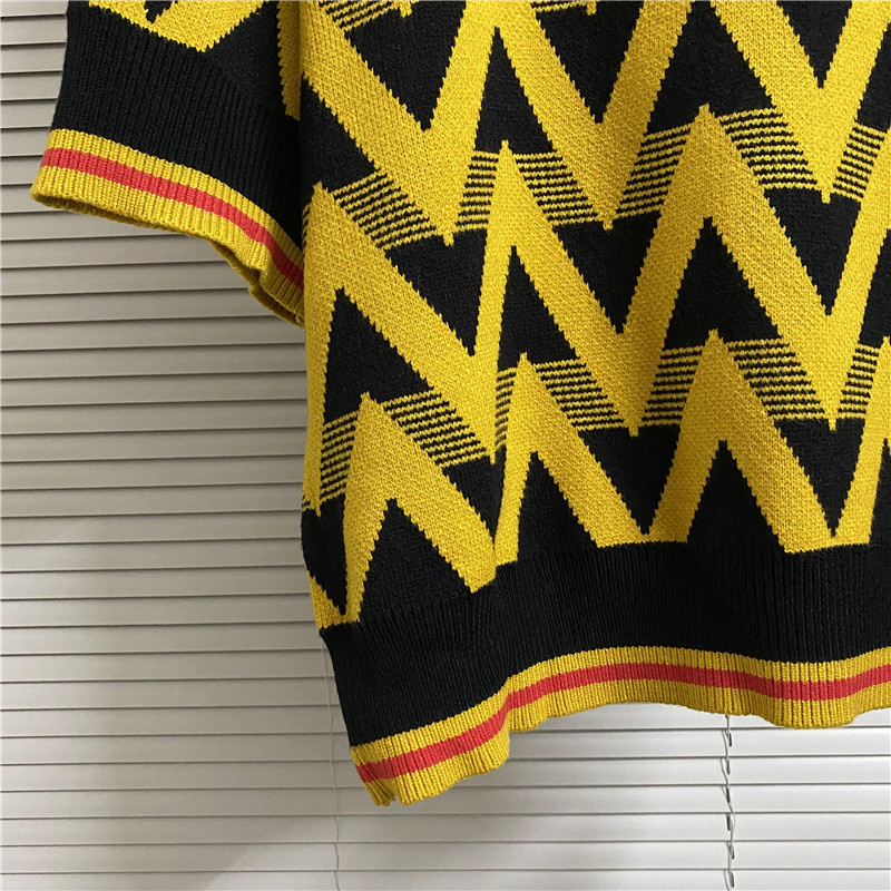 House of errors sweater  MAO-3