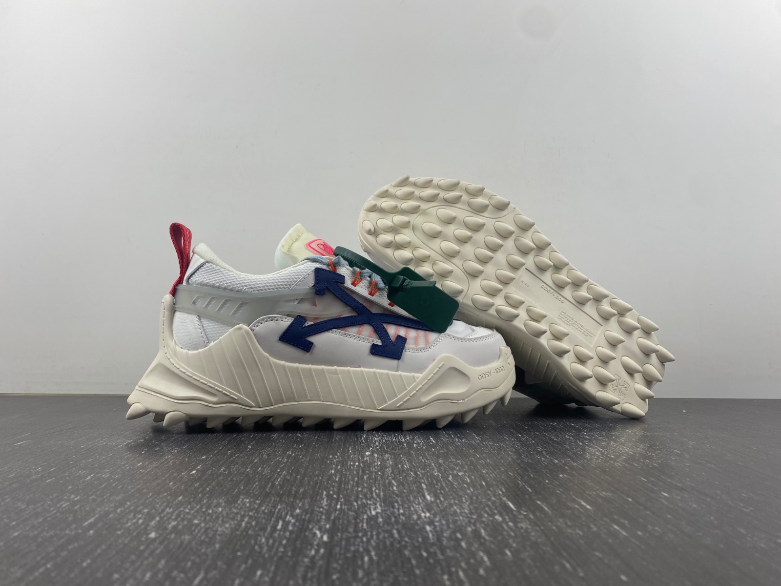 OW C/O​ ODSY-1000 SNEAKERS