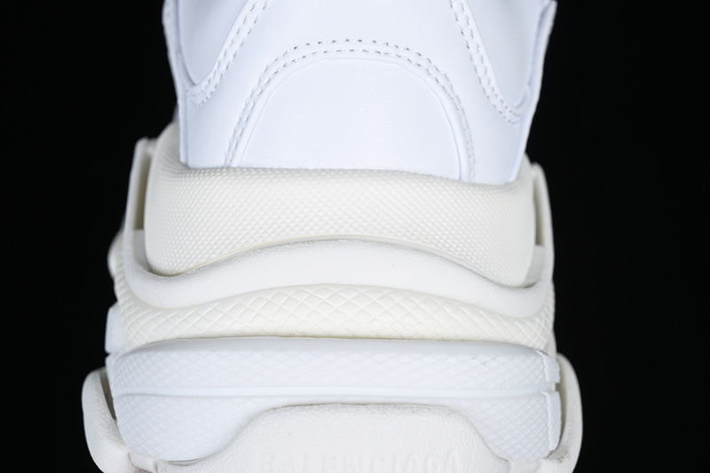 Balenciaga TRIPLE S TRAINER