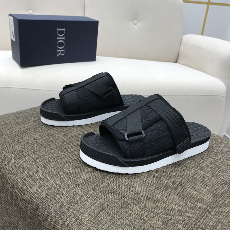 D1OR ALPHA SANDAL