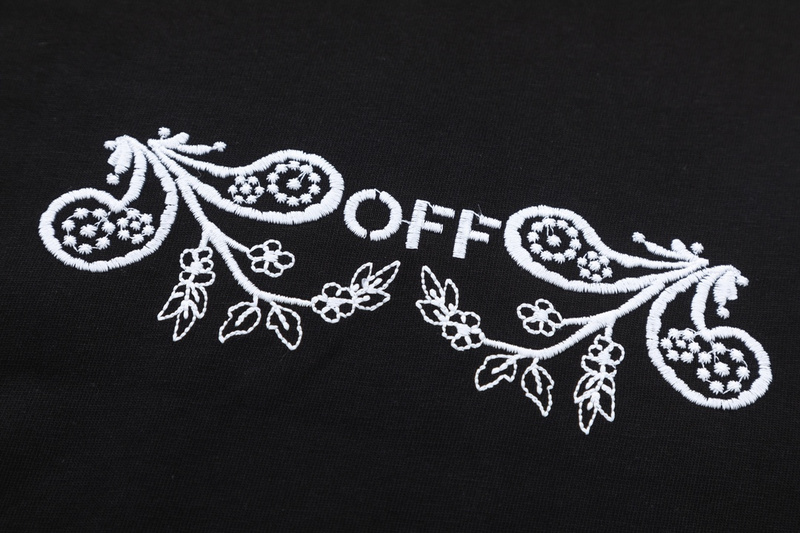 OFF-WHITE T-SHIRT 2405015